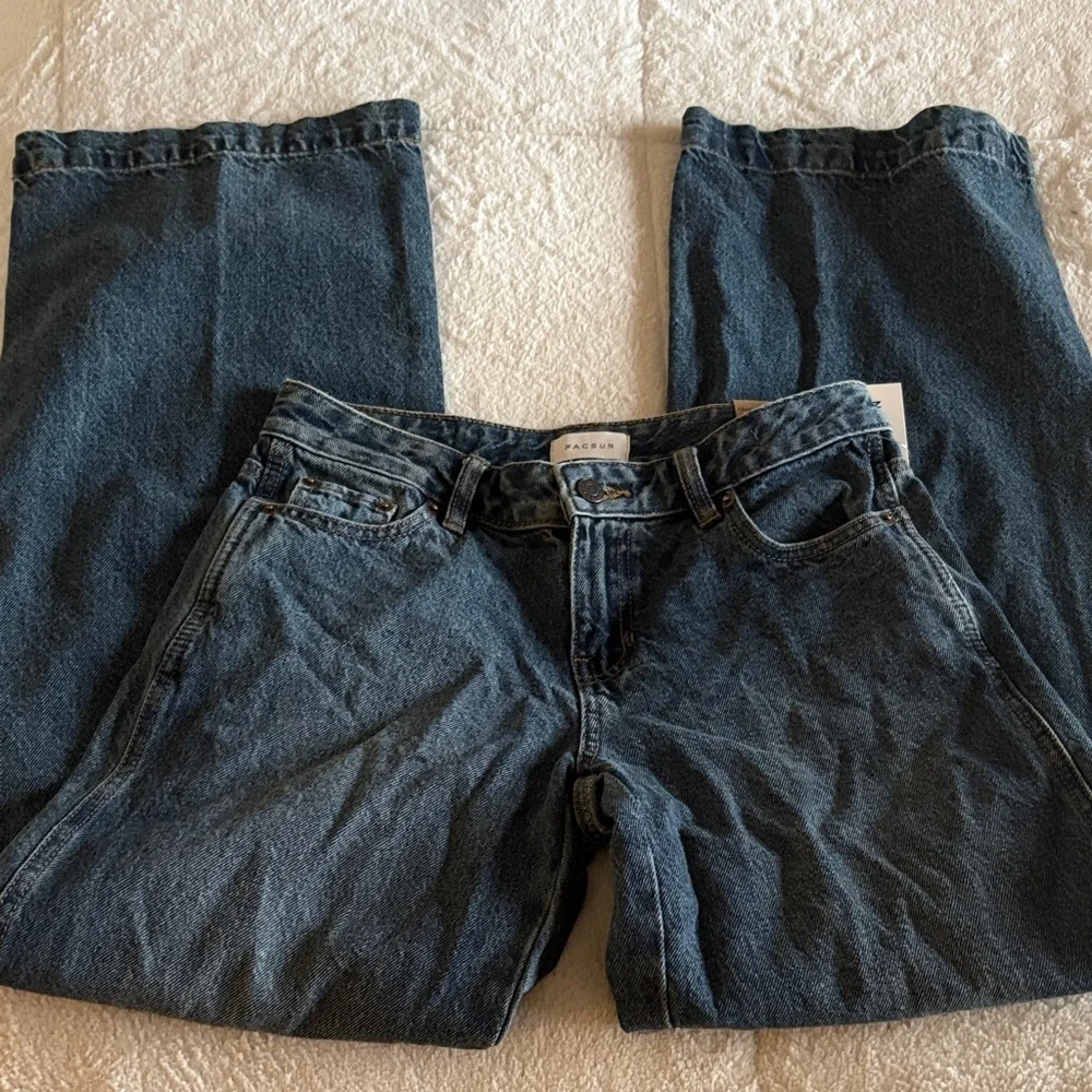 NWT Casey Low Rise Dark Wash Baggy Jeans - Picture 1 of 4